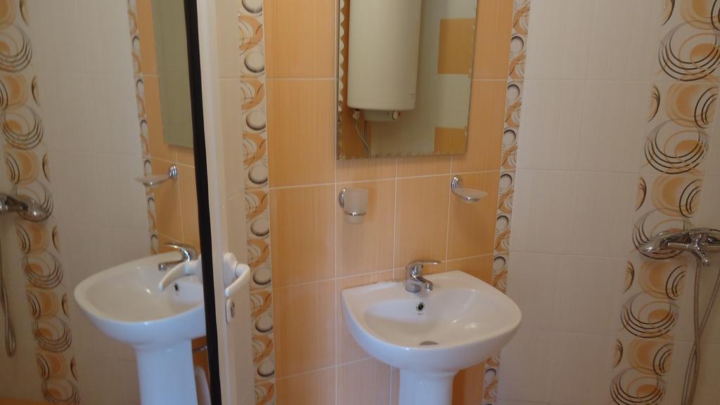 Guest House Zora Bełogradczik Zewnętrze zdjęcie