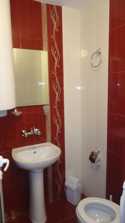 Guest House Zora Bełogradczik Zewnętrze zdjęcie